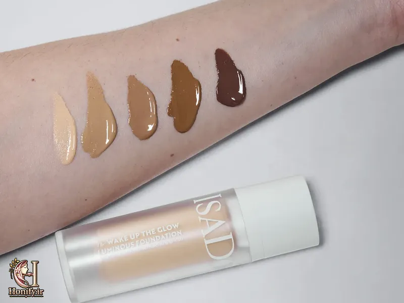 آموزش انتخاب و استفاده صحیح از کرم پودر و کانسیلر