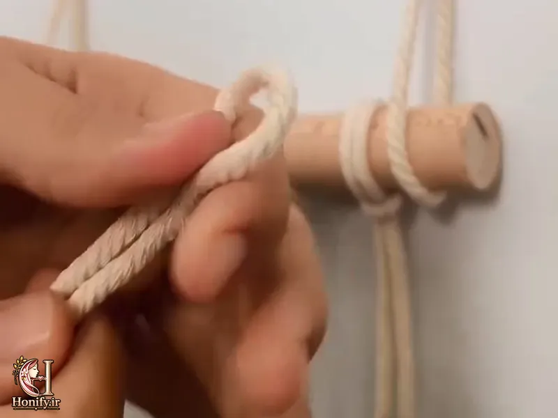 آموزش سر انداختن نخ مکرومه با سه روش ساده