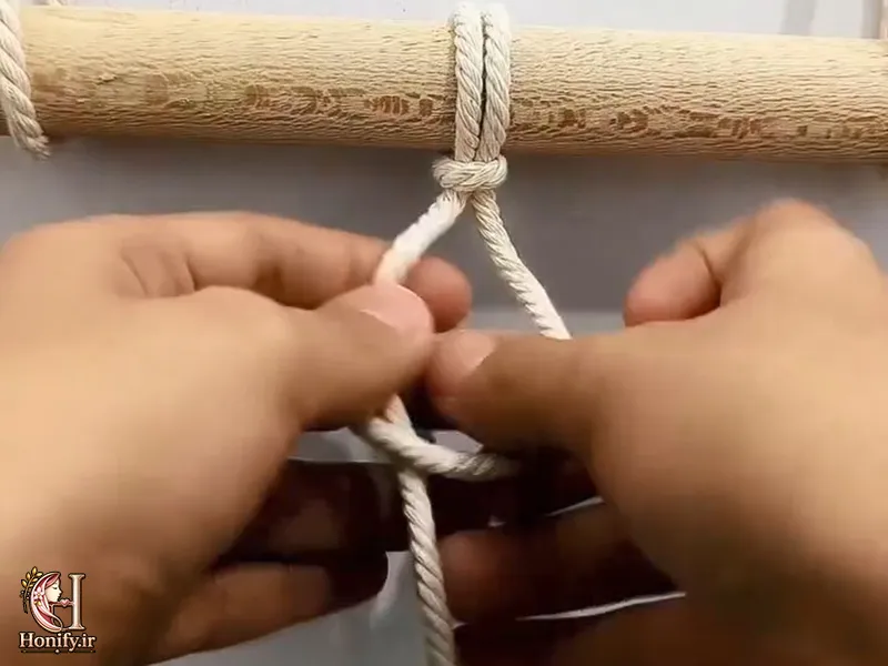 مراحل گره چپ به راست در بافت مکرومه