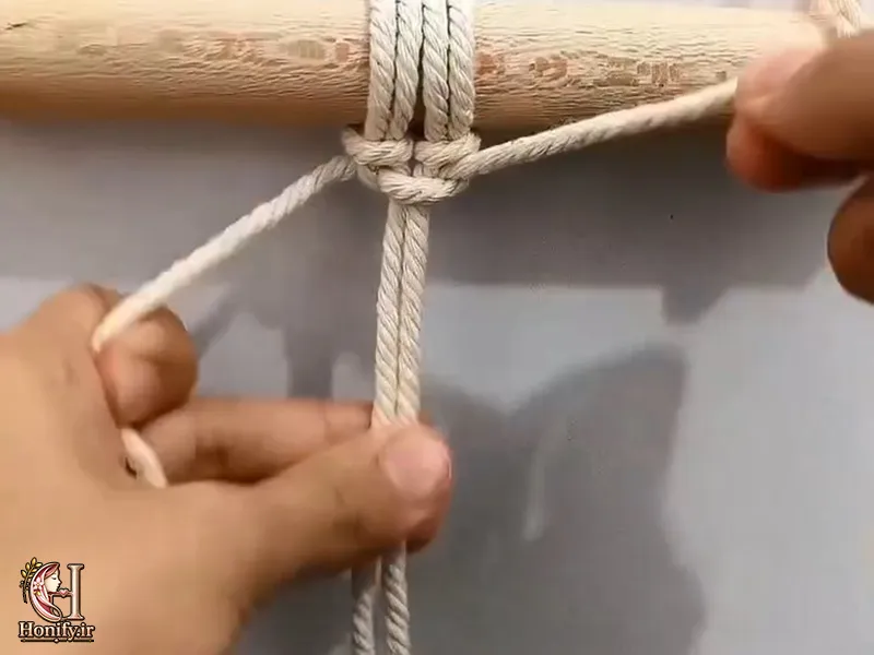 آموزش گره مارپیچ در مکرومه بافی؛ گام به گام و ساده