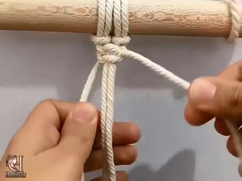 آموزش گره مارپیچ در مکرومه بافی؛ گام به گام و ساده