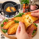 آموزش پیراشکی تابه‌ ای بدون فر؛ یک غذای خوشمزه برای شام و فریزر