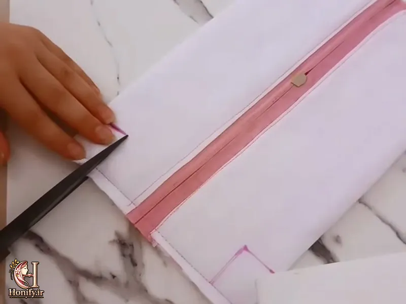 آموزش دوخت کیف آرایشی زیپ دار؛ ساده و کاربردی